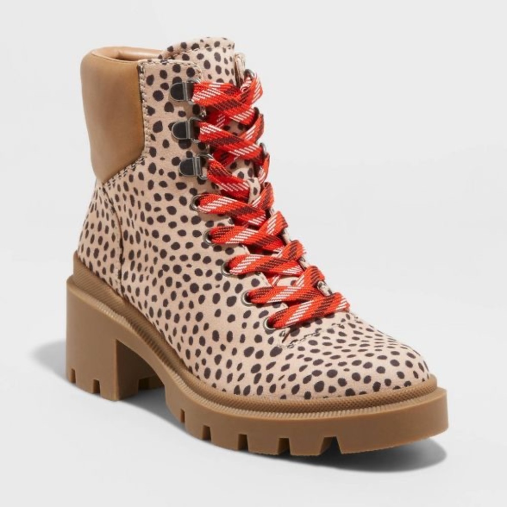 ISO Universal Threads Callie Lace Up Lug Boots